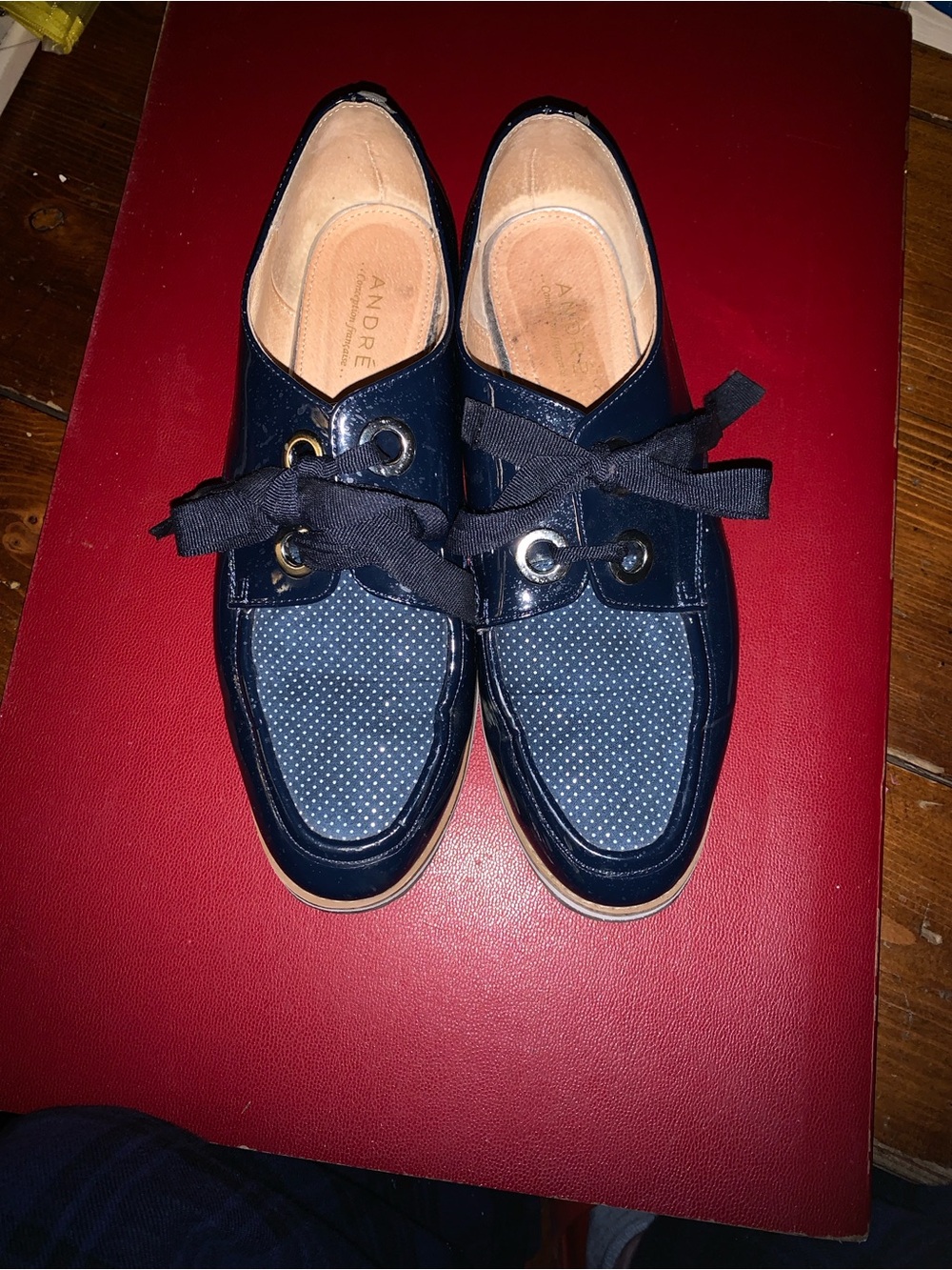 ANDRE Navy Polka Dot Lace-Up Patent Leather Dress Shoes